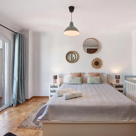 Altura Beach Villa * Altura