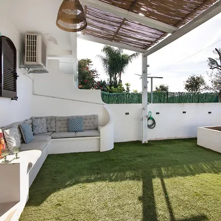 Altura Beach Villa *