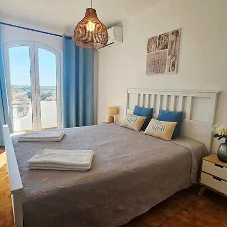 Altura Beach Villa *
