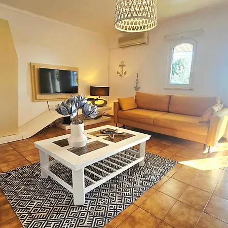 Altura Beach Villa Altura